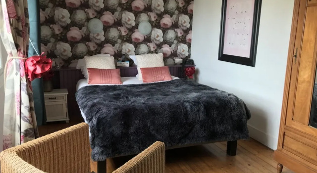 Двухместный номер Comfort LOGIS HOTEL BELLEVUE RESTAURANT LA POMME dOR