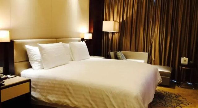 Двухместный номер Superior Grand New Century Hotel Hangzhou Sumtime