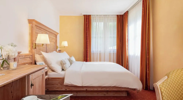 Трёхместный номер Standard Hotel Restaurant Waldhaus
