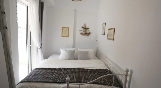 Central Apartment 2’ To Metro