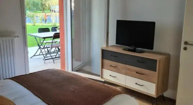T2 à 5min de Thonon et Evian avec terrasse et jardin à 100m du lac