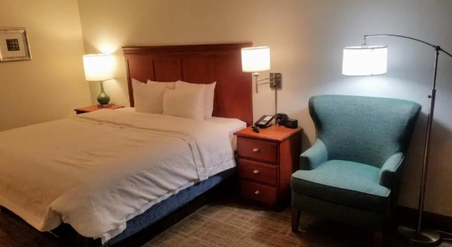 Номер Deluxe Hampton Inn St. Louis - Westport