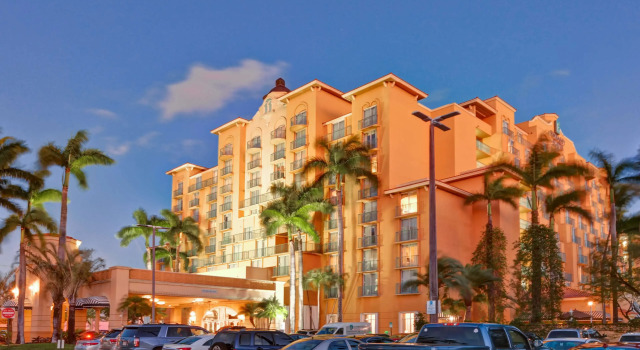 Embassy Suites by Hilton Miami International Airport