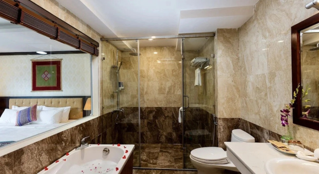 Семейный люкс с видом на горы Sapa Diamond Hotel