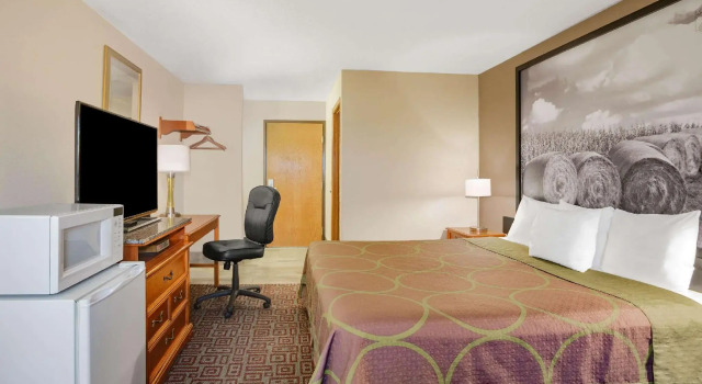 Двухместный номер Standard Super 8 by Wyndham Fort Madison