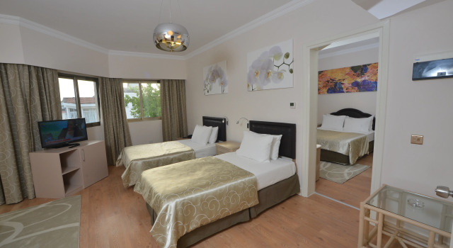 Jasmine Court Hotel