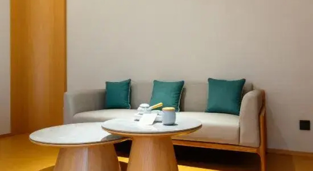 Люкс Ji Hotel Zhuhai Gaolangang Shopping Center