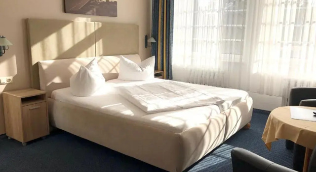 Двухместный номер Standard Hotel CENTRAL Bitterfeld