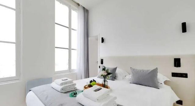 Beautiful Apartment 1br/4p - Le Marais, Забронировать Апартаменты/квартира Париж Иль-де-Франс, рядом с Станция метро Rambuteau