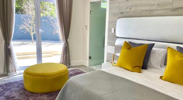 Badgemore Villa in Constantia Winelands, Забронировать Вилла Отели Cape Peninsula с бассейном, Бассейн