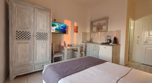 Номер Comfort Kiklamino Sunset Suites