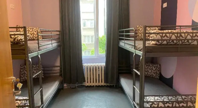 Кровать в общем номере (женский номер) Bla Bla Hostel