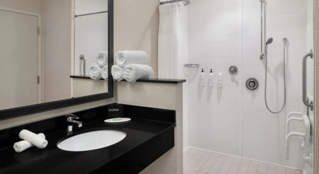 Двухместный люкс Fairfield Inn & Suites by Marriott Orlando Kissimmee/Celebration