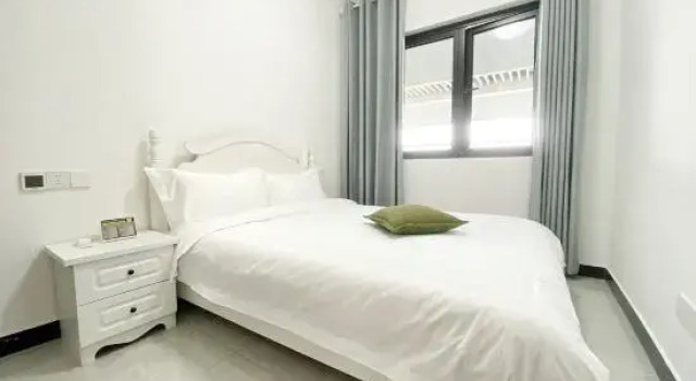 Люкс Haining Yanguan Qingmo Boutique Stay