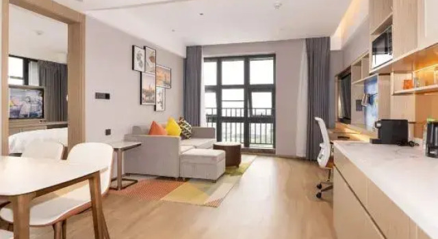 Люкс Deluxe c 1 комнатой Home2 Suites by Hilton Zhuhai Jinwan