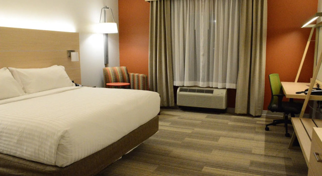 Двухместный номер Standard Holiday Inn Express & Suites Lexington Park California by IHG