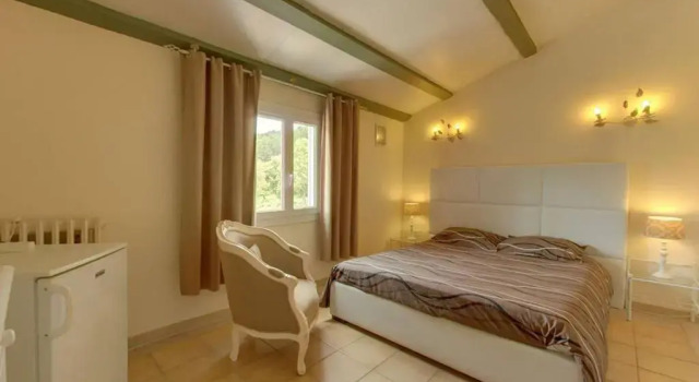 Les Hauts de Cavanello, Varaa Hotelli Zonza 