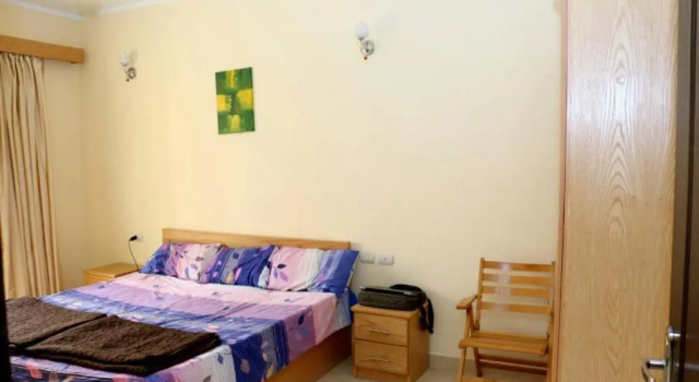 Apartment F in Florenza Khamsin