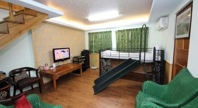 Cup Runneth B&B, Забронировать Отель «постель и завтрак» Отели Хуалянь с парковкой, рядом с Парк Наньбинь, Парковка