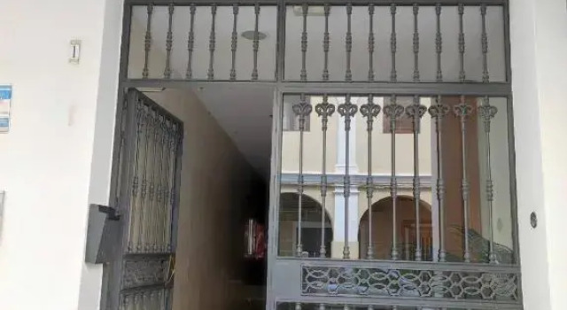 Atico De 1 Dormitorio En Pleno Centro Con Parking