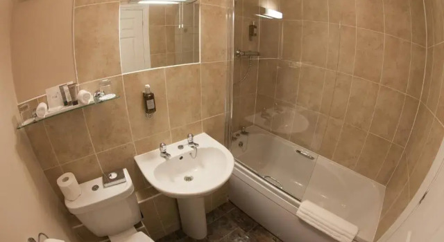 Трёхместный номер Standard Best Western Plus Centurion Hotel