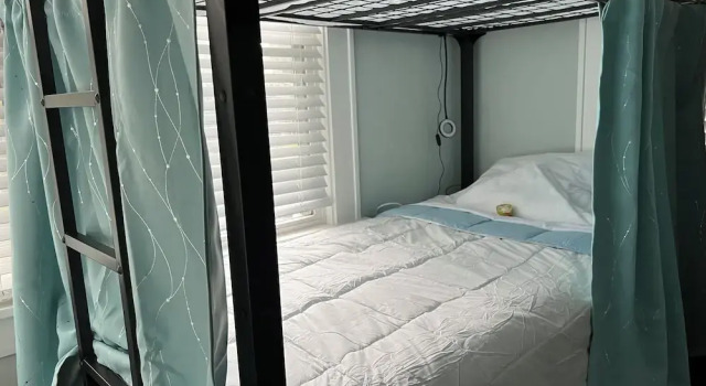 MyCrib Houston Hostel, Book Hostel / Vandrerhjem Hostels i Houston, Hostel / Vandrerhjem