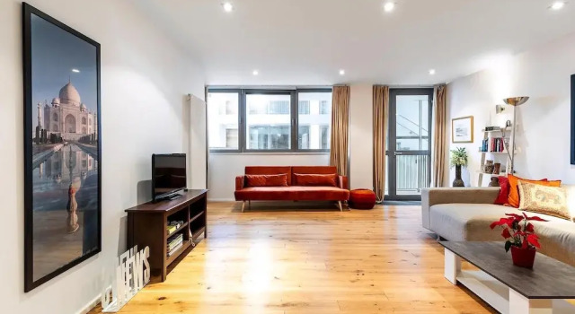 The Spaceworks: Stylish Flat Near Shoreditch, Varaa Huoneisto Asunnot kohteessa Merseyside, Huoneisto