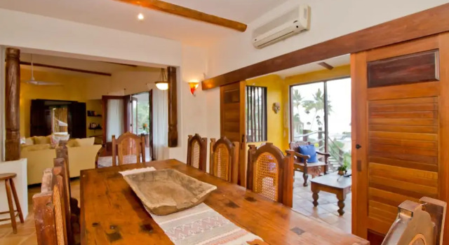 Pearl 5 Bedroom Home, Book Villa Villas in Belize Province, Villa