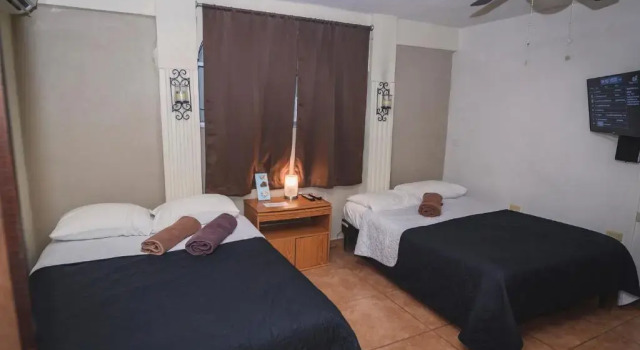 Departamento CENTRICO, Tv smart, dish, minisplit nuevo, wifi 100 mb, cocina, lavadora, asador, parking, letra i, Prenota Hotel Hotel a El Bajio con parcheggio, Parcheggio