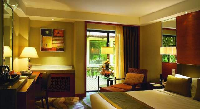 Номер Executive Jianguo Hotel