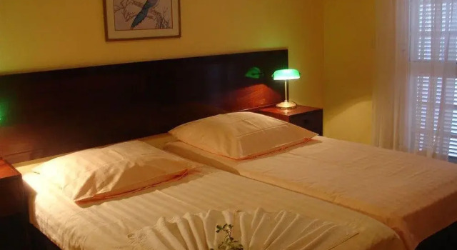 Casa de Chá Walking Hostel Madeira, Prenota Ostello Prazeres Arcipelago di Madeira