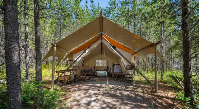 Номер Standard Under Canvas Mount Rushmore