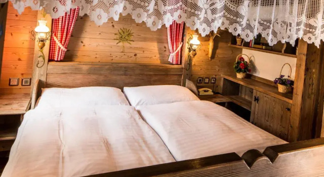 Двухместный номер Deluxe Hotel Olympia