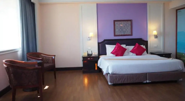 Двухместный номер Standard Charoen Thani Hotel, Khon Kaen