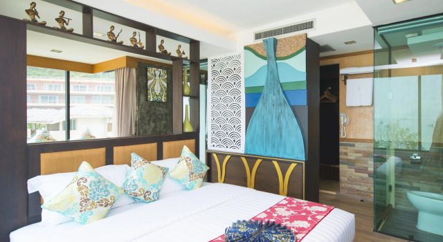 Phi Phi Nice Beach Hotel Hip