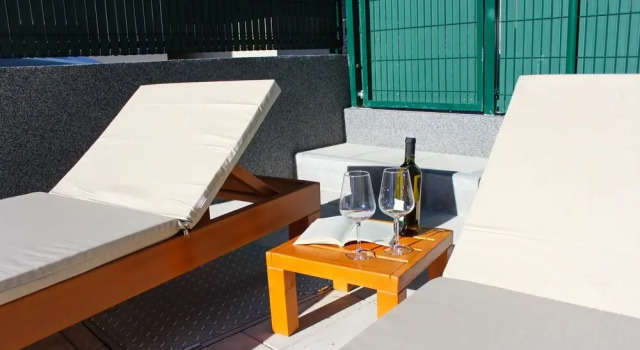 Lux Pool House - Apartment With 2 Rooms in Trogir, With Wonderful City