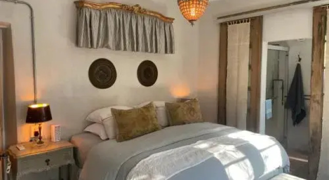 The Karoo Moon House & Cottage, Забронировать Дом для отпуска Отели Барридейл с парковкой, Парковка
