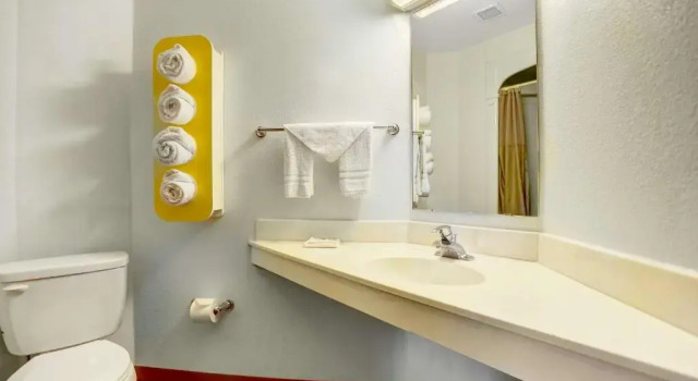 Четырёхместный номер Standard Motel 6-Benson, AZ