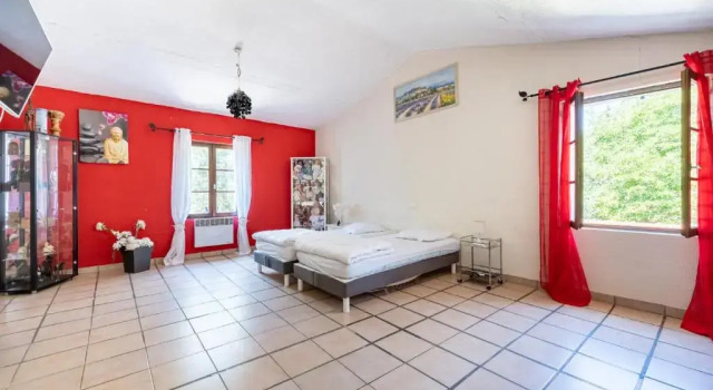 Villa de 3 chambres avec piscine privee jardin clos et wifi a Fayence, Забронировать Вилла Отели Файанс с парковкой, Парковка