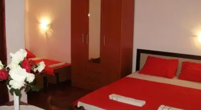 Apartments Aleksic, Prenota Appartamento Hotel economici a Sutomore