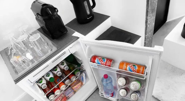 Standart çift kişilik oda LE CHERCHE MIDI Chambres d'hôtes avec CUISINE EQUIPEE grand jardin PARKING SECURISE GRATUIT