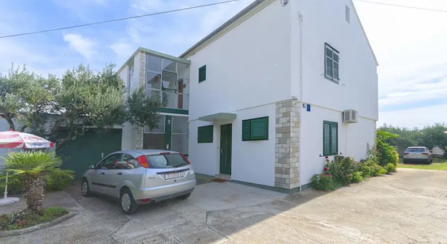 Apartments Secret Garden, Забронировать Апартаменты/квартира Срима Шибеник