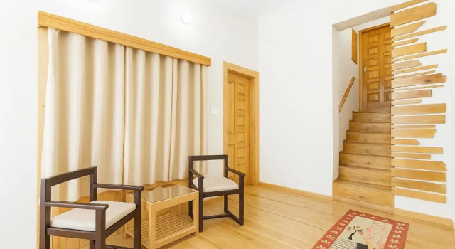 Семейный люкс Kafal Pako Resort - Himalayan View Resort In Mukteshwar