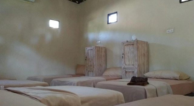 Apit Lawang Villas