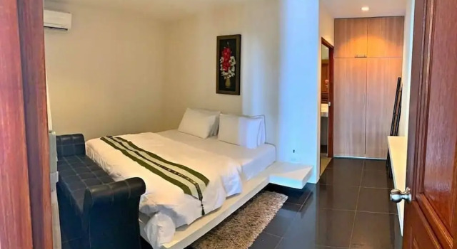 Номер Deluxe Grand Bleu Ocean View Pool Suite