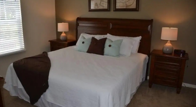 Lucaya 4 Bedrooms 3 Baths Townhome!
