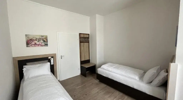 City Hotel