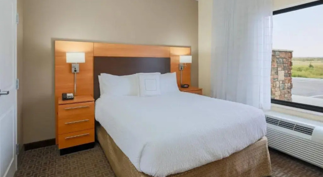Люкс c 1 комнатой TownePlace Suites by Marriott Cheyenne Southwest/Downtown Area