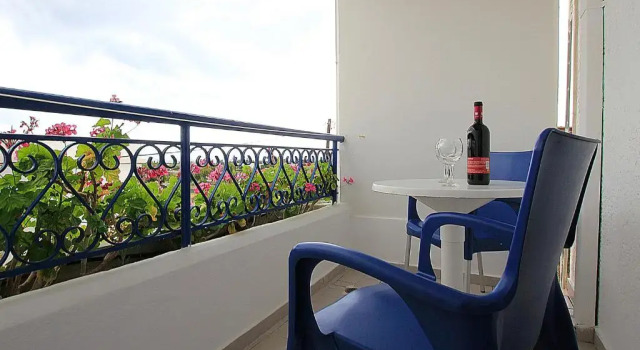 Студия Christiana Hotel Apartments