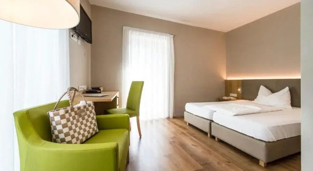 Одноместный номер Standard Hotel CampingPark Steiner